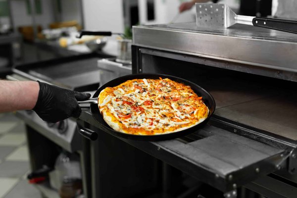 Quels sont les critères de choix d'un mini four pizzarette ?
